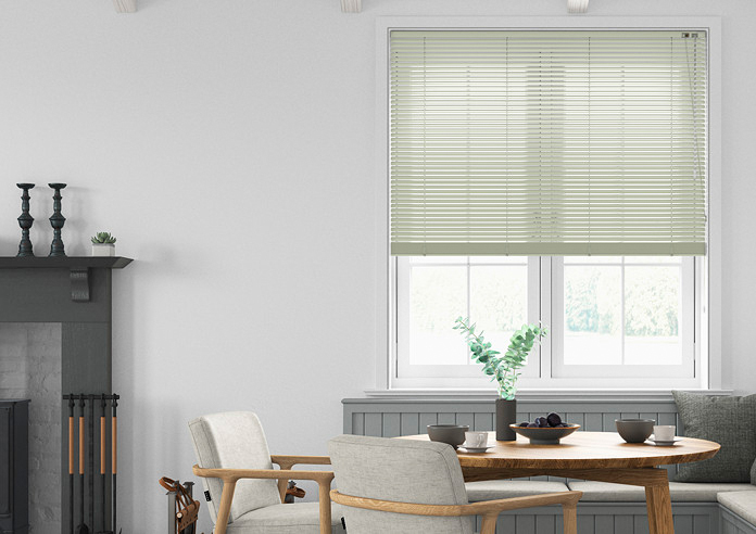 Spectrum, Gloss Beige - Venetian Blind - Image 3